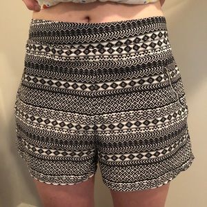 Denim Licious Printed Shorts Flat Front Pockets Size Medium M